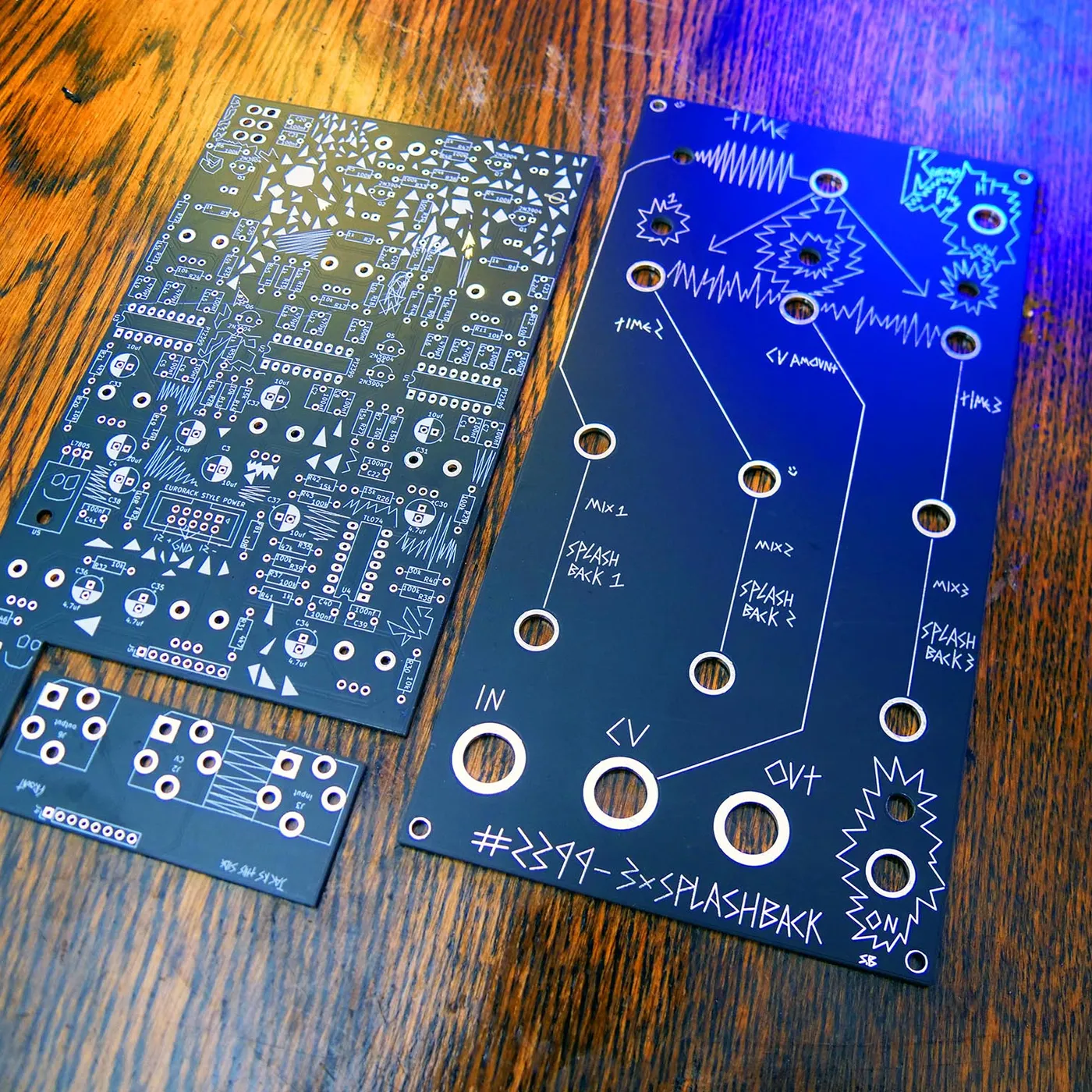 LOOK MUM NO COMPUTER 2399 TRIPLE SPLASHBACK DELAY