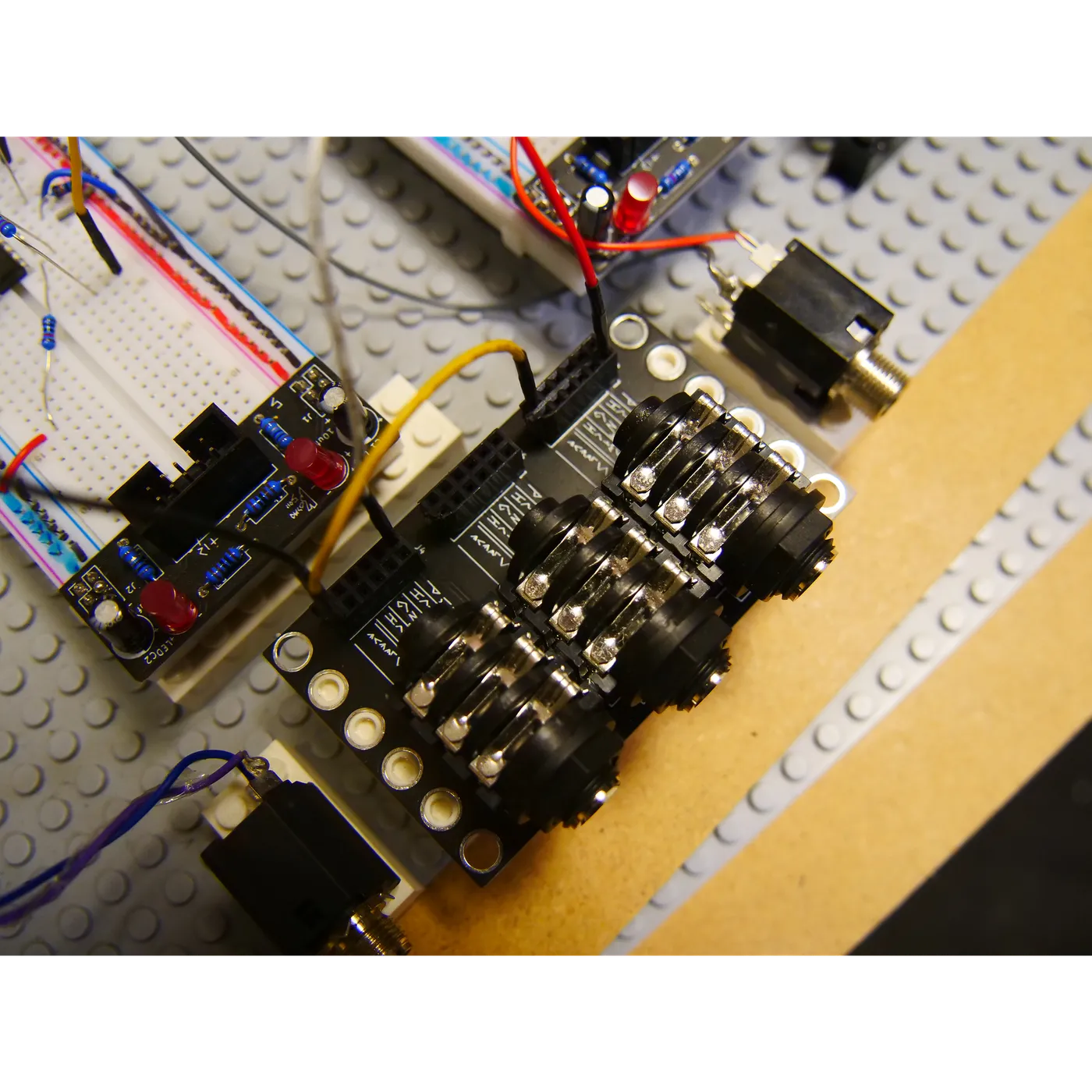 LOOK MUM NO COMPUTER 5012 JACK BREADBOARDER KOSMO MINI