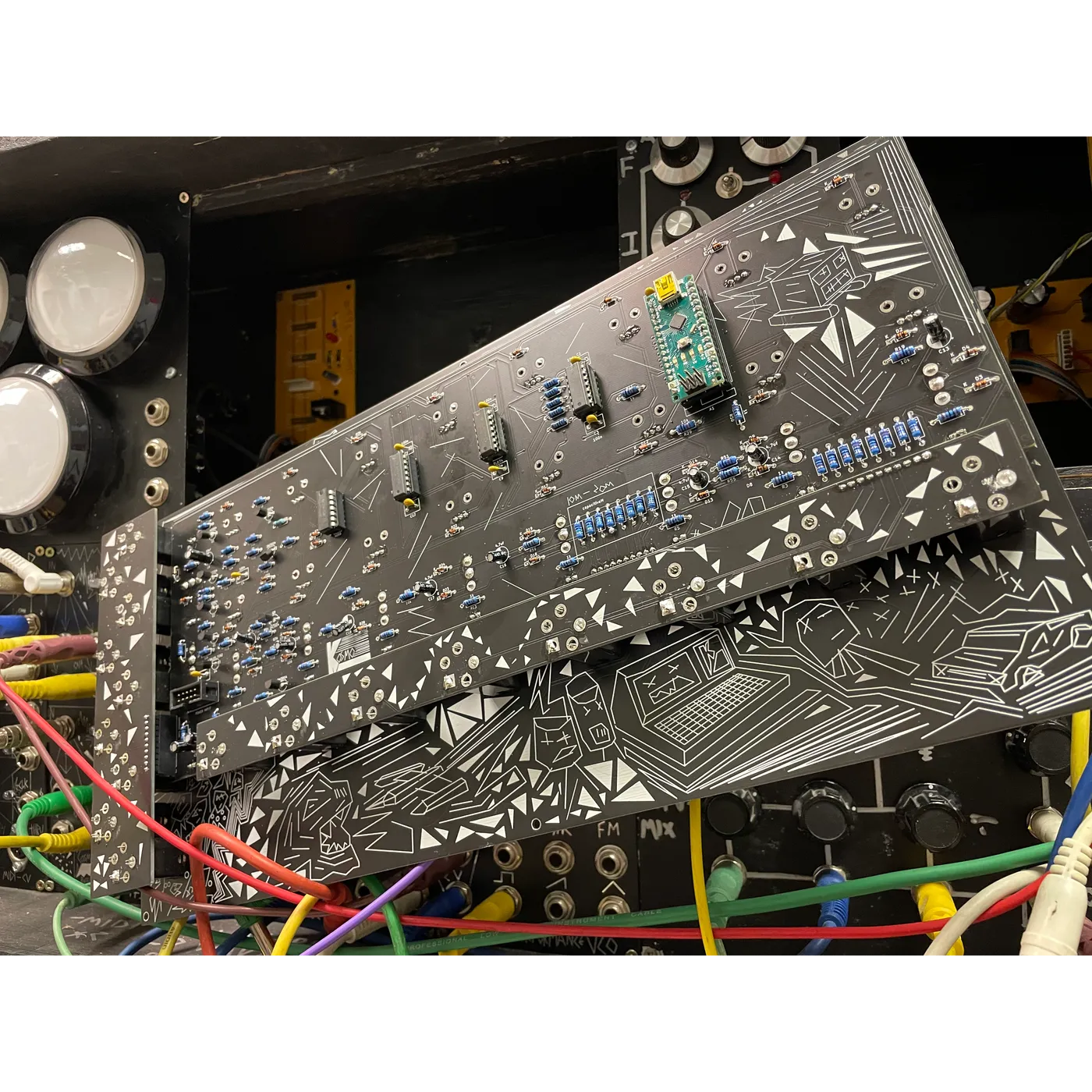 LOOK MUM NO COMPUTER #2001 KEYBOARD SEQUENCER