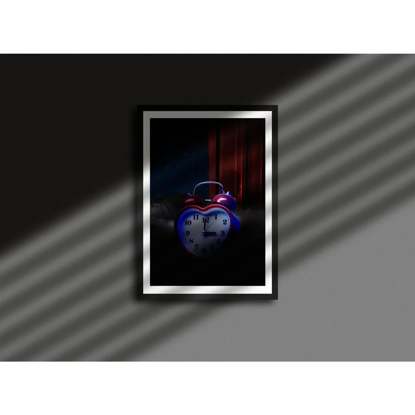 Annie Art Bundle: Clock & TV