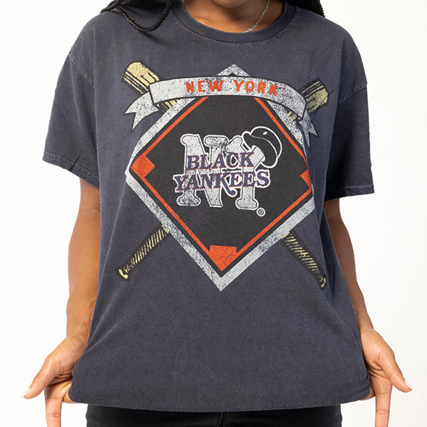 OKAYPLAYER New York Black Yankees T-Shirt
