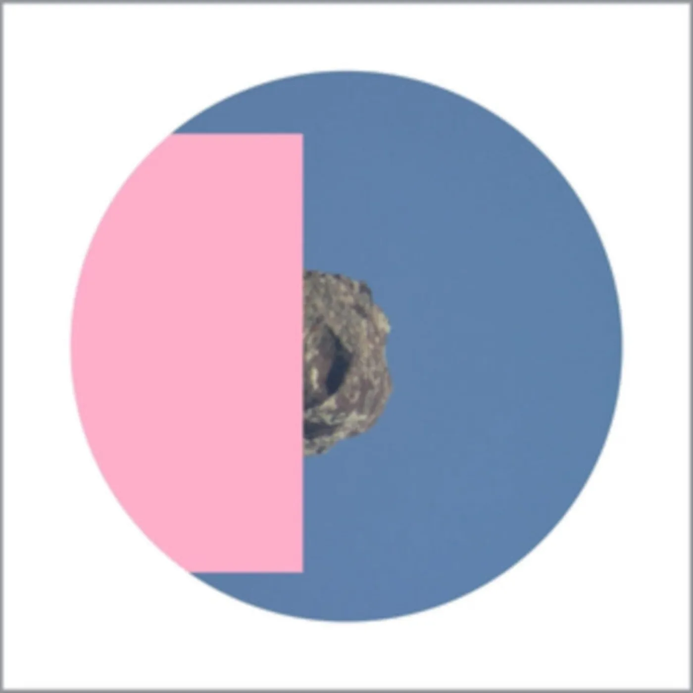 Wanda Group Cassette - Ornate Circular