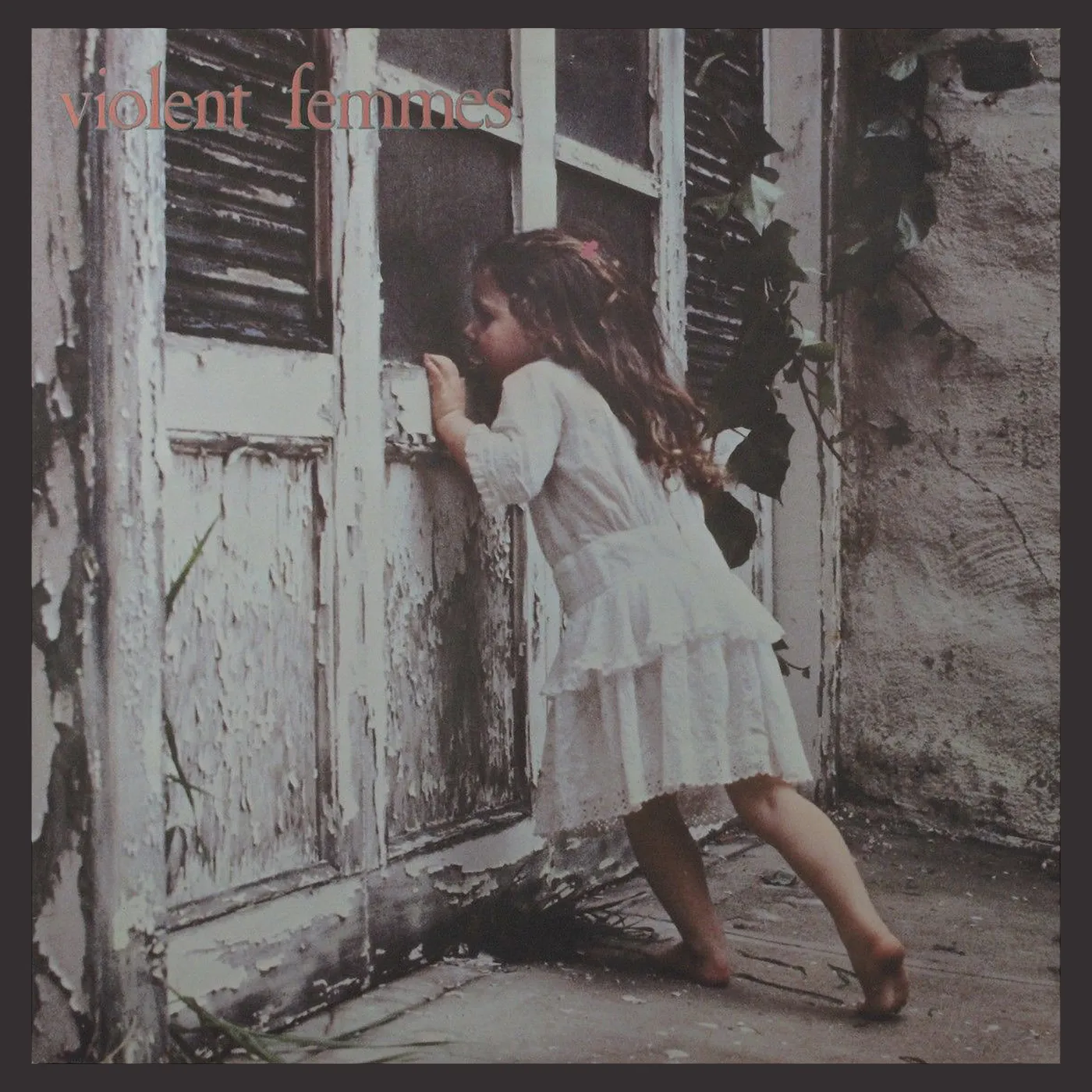 Violent Femmes T-Shirt | Debut Album Art Violent Femmes Shirt