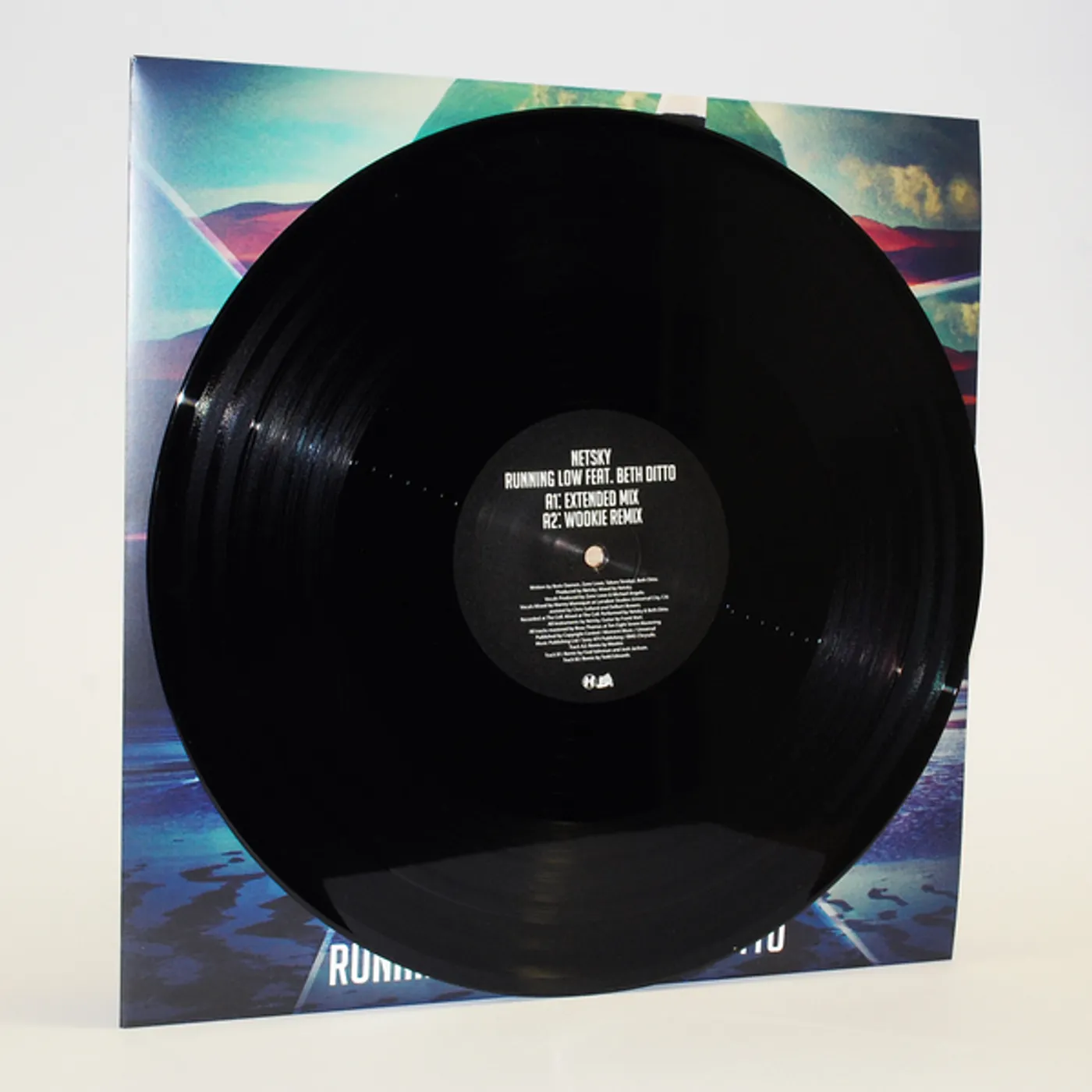 Netsky Running Low Feat. Beth Ditto