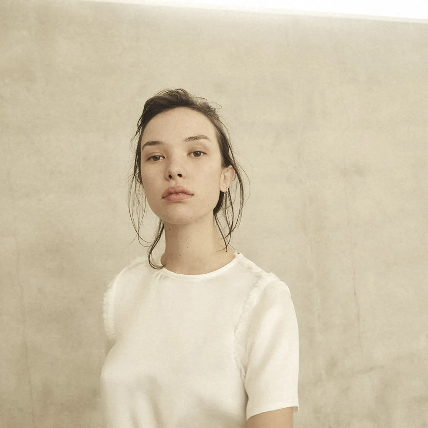 annie hamilton CLASSIC TEE  //  IVORY SATIN - size 6