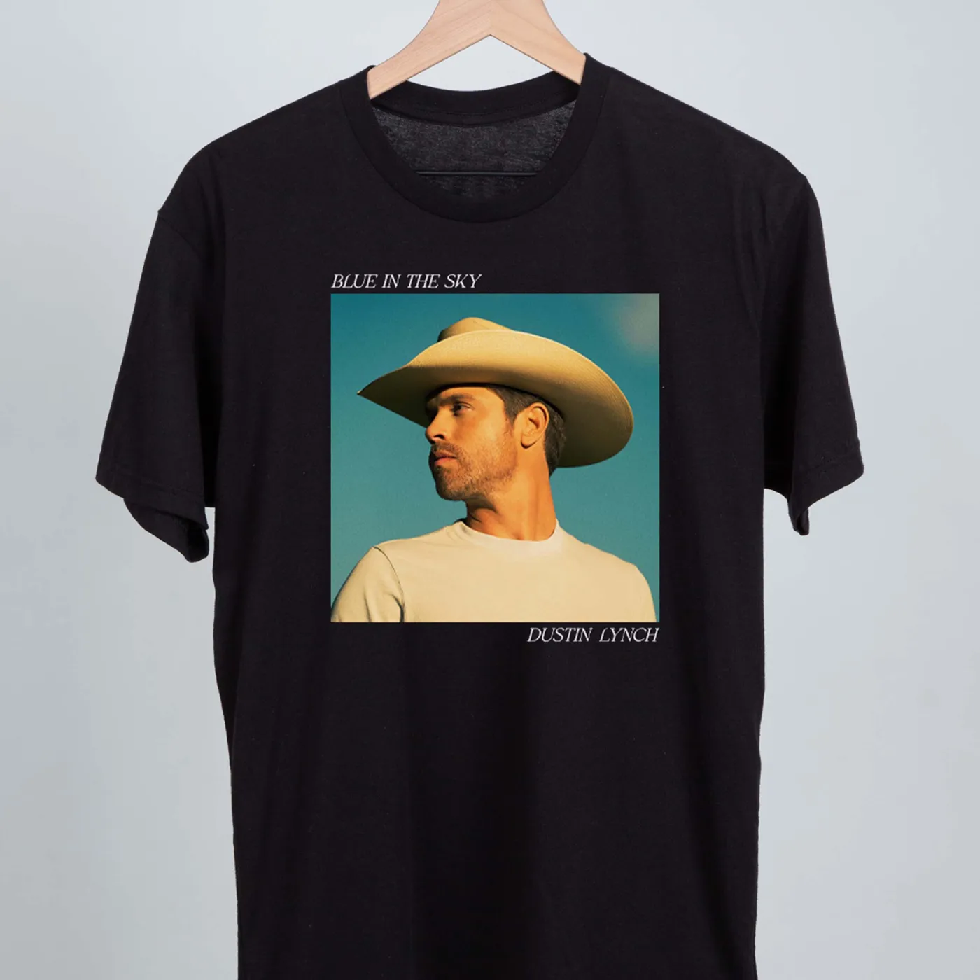 Dustin Lynch Blue In The Sky Photo Tee