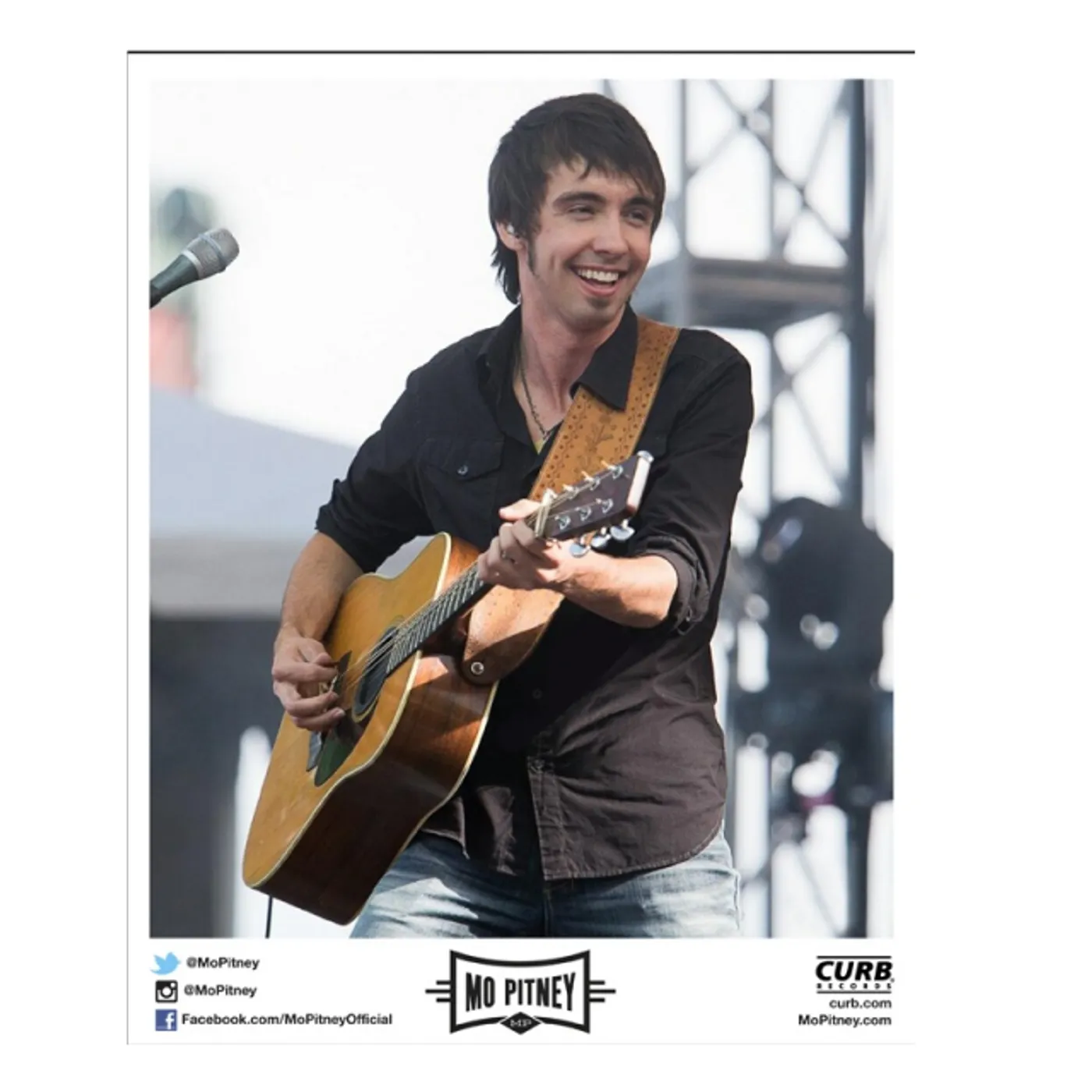 Mo Pitney 8x10