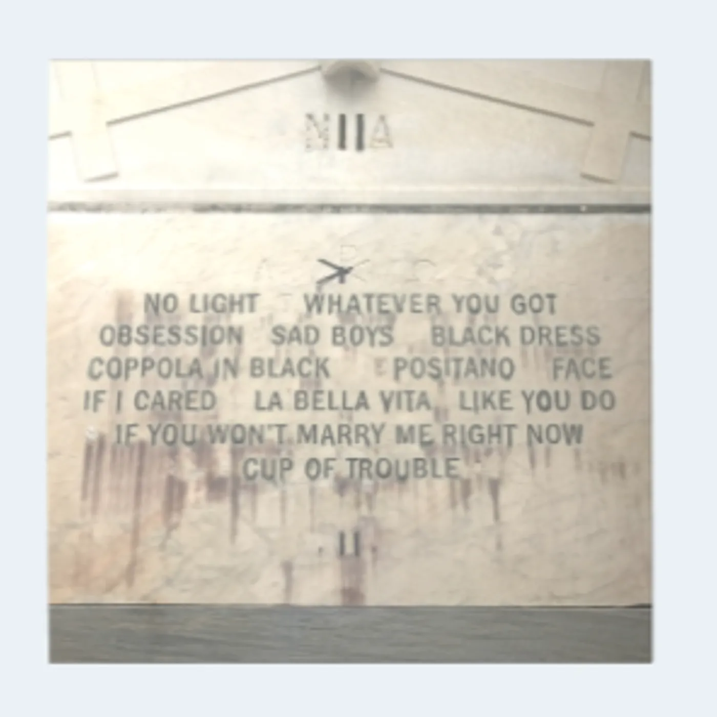 Niia II: LA BELLA VITA VINYL