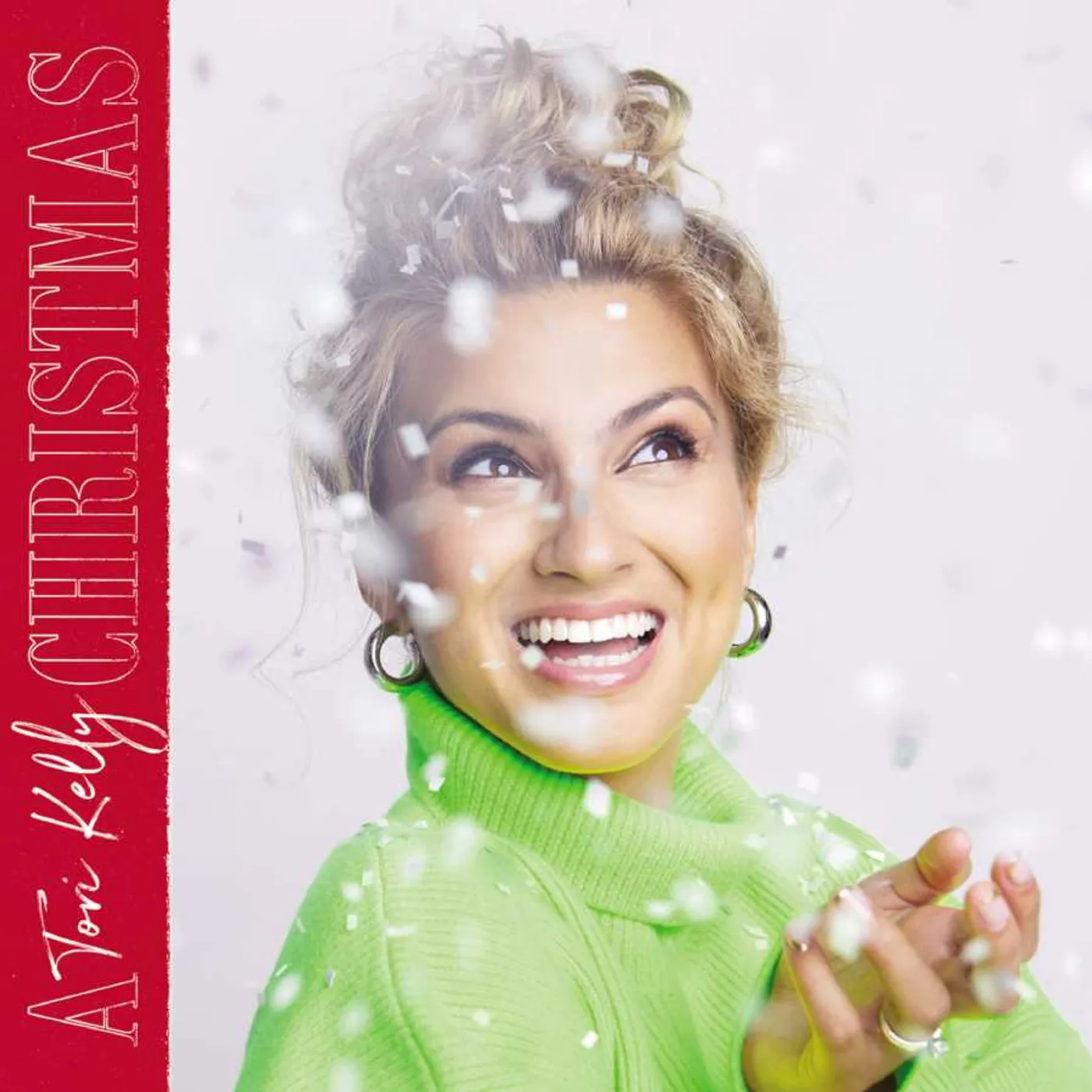 TORI KELLY CHRISTMAS CD