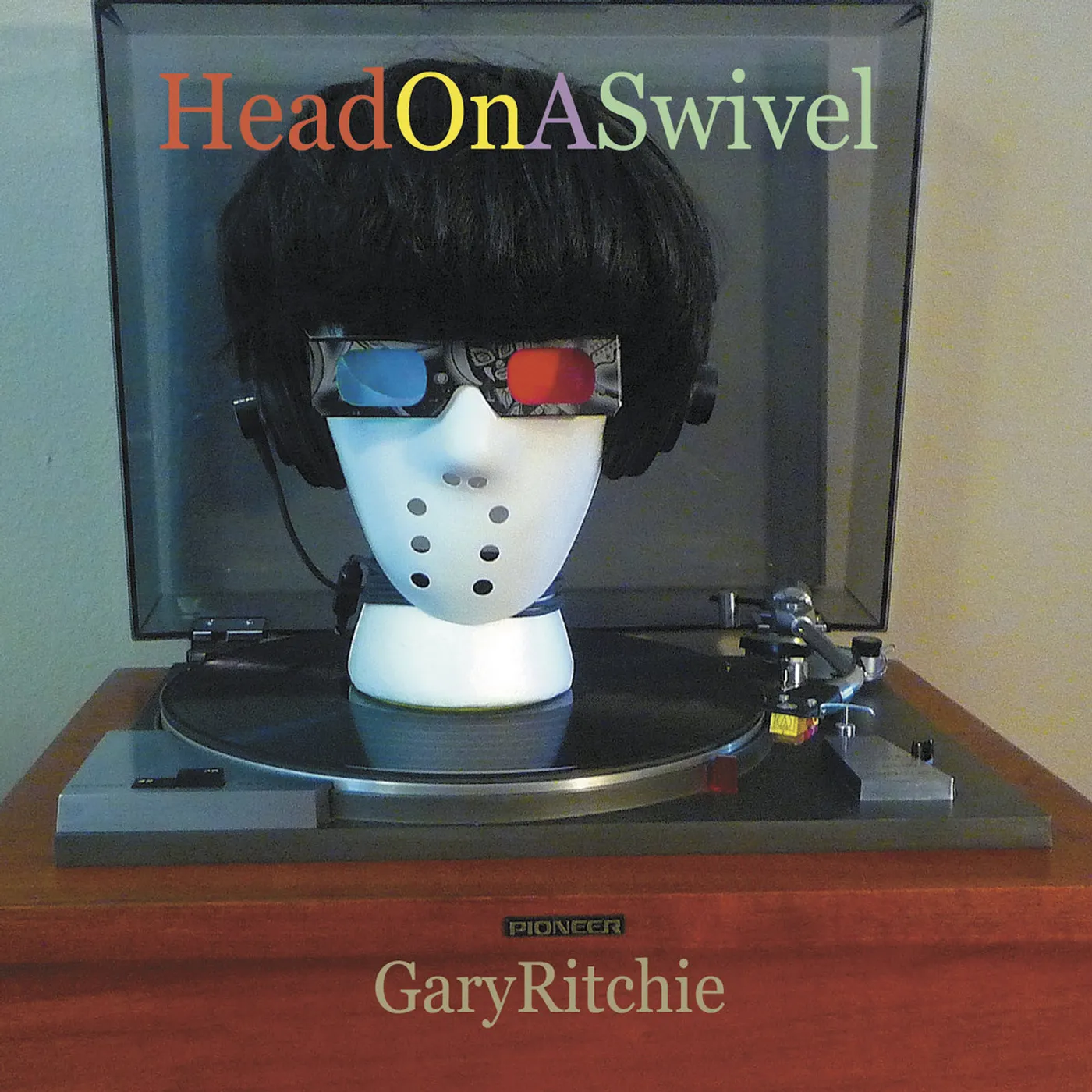 Gary Ritchie HEAD ON A SWIVEL CD