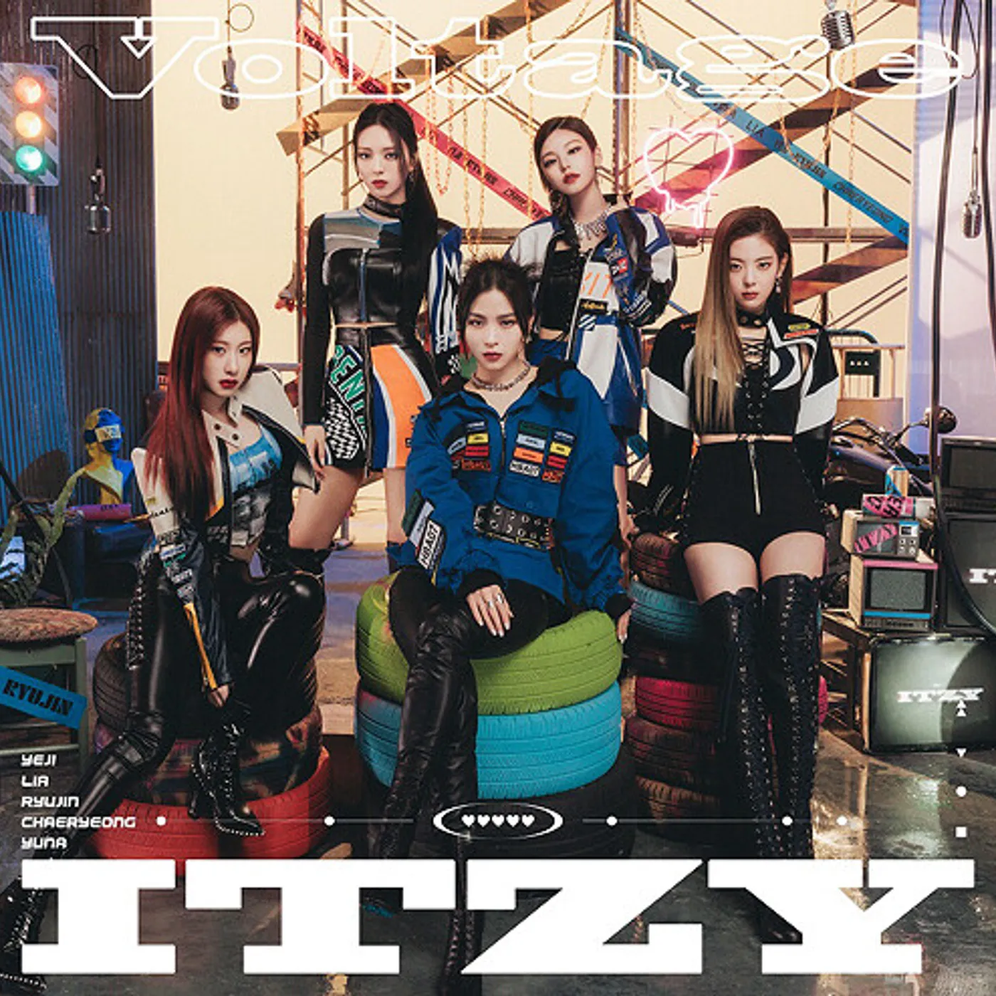 ITZY VOLTAGE CD