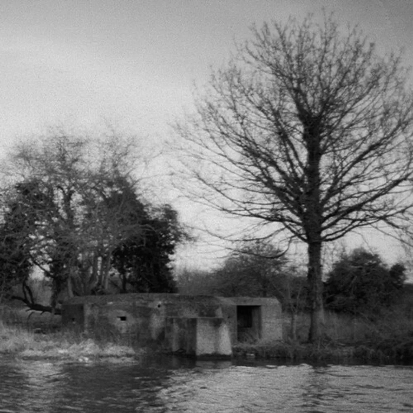 Girls In Synthesis REST IS DISTRACTION CD