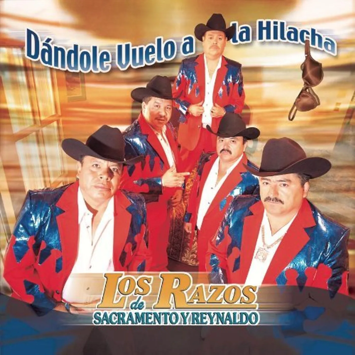 Los Razos DANDOLE VUELO A LA HILACHA CD