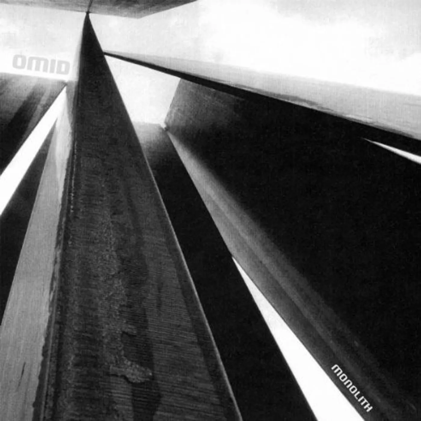 omid MONOLITH CD