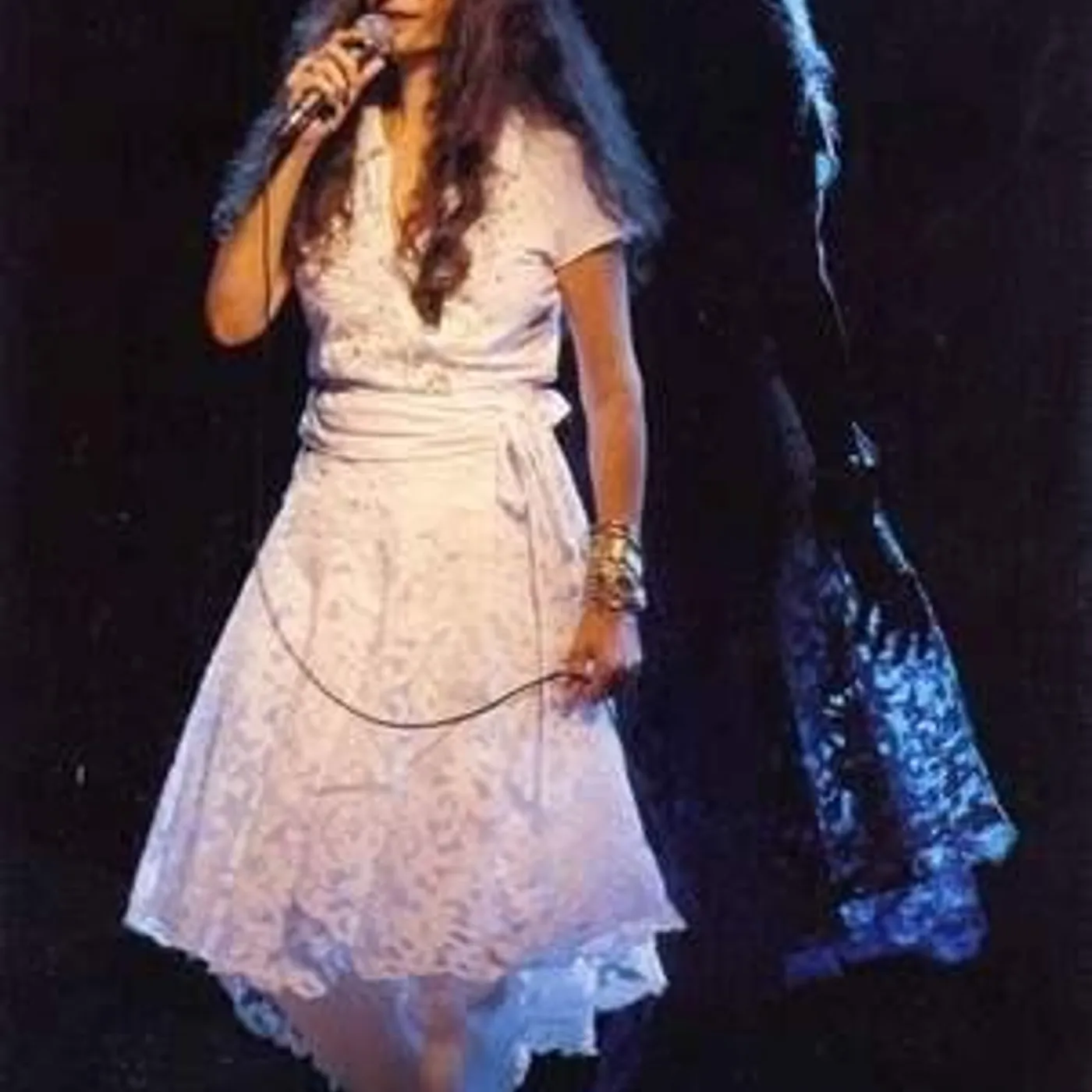 Maria Bethania DENTRO DO MAR TEM RIO DVD