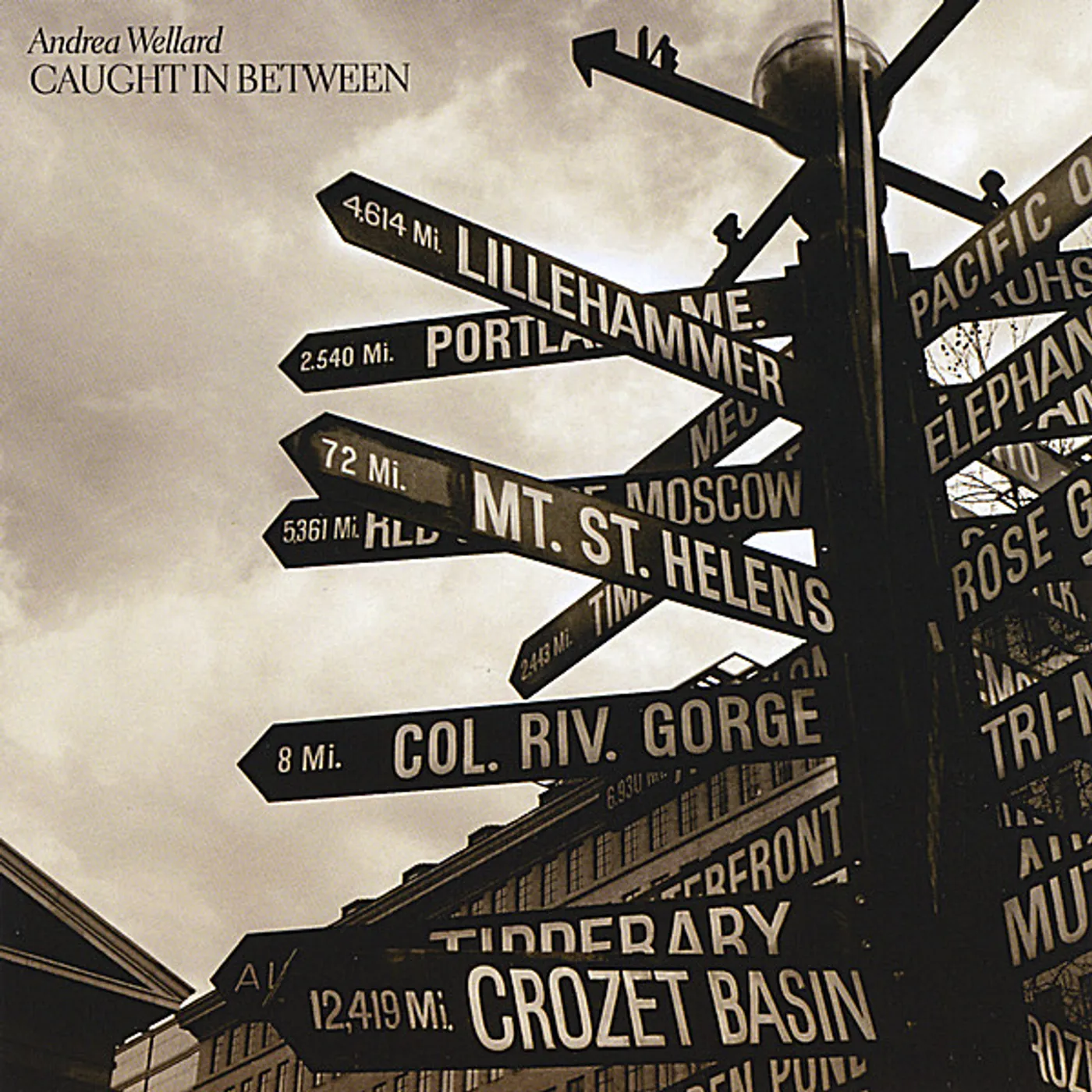 Andrea Wellard CAUGHT IN BETWEEN CD