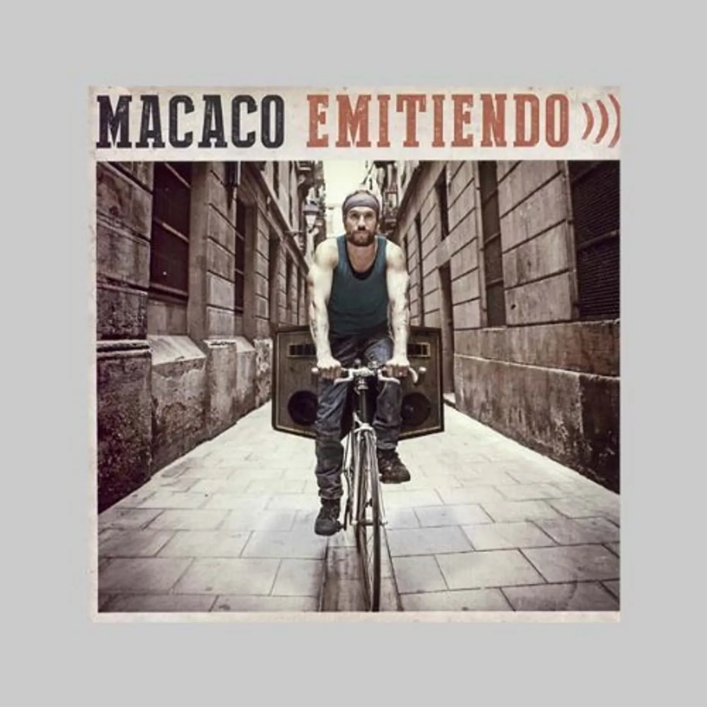 Macaco EMITIENDO CD
