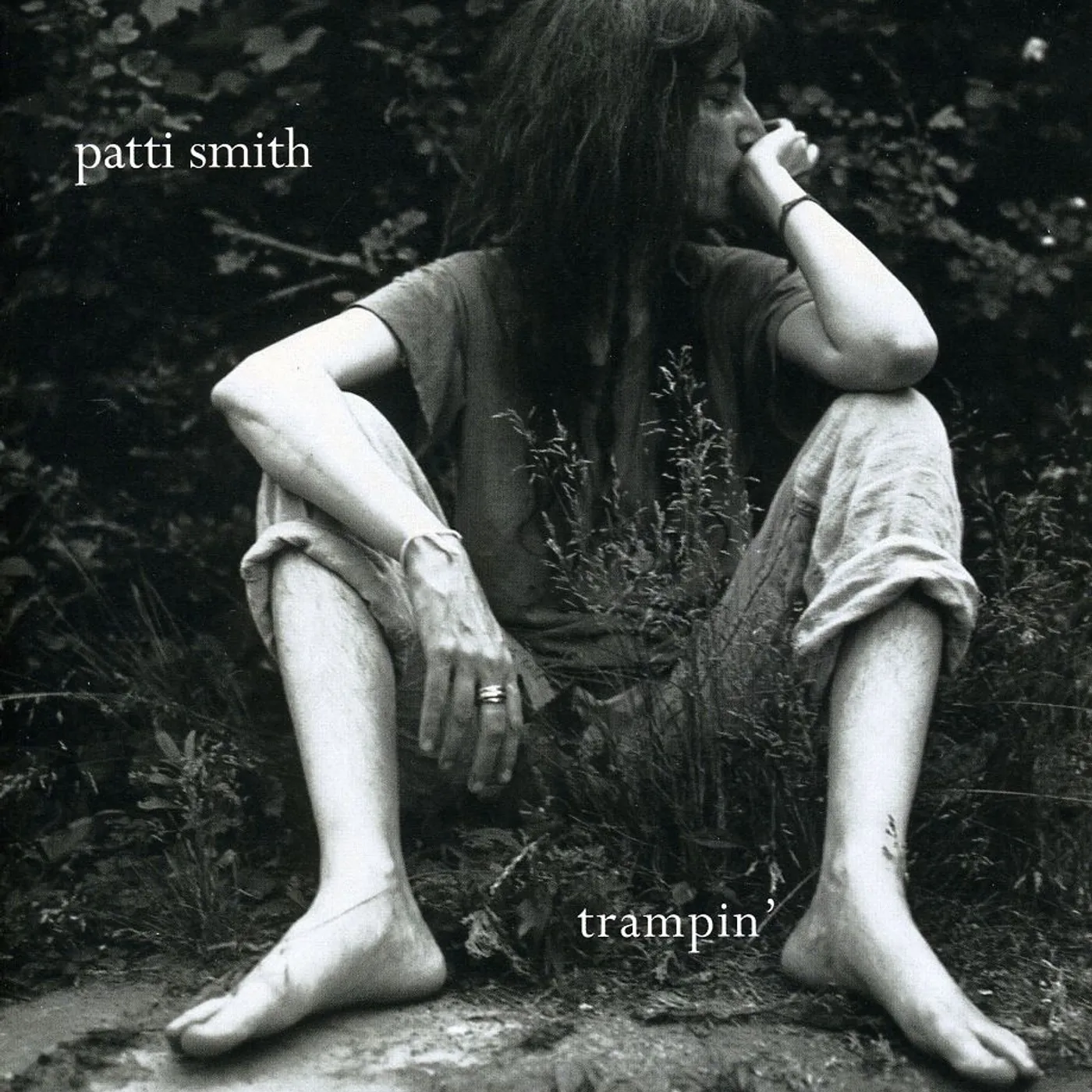 Patti Smith TRAMPIN / VIEILLES CHARRUES CD