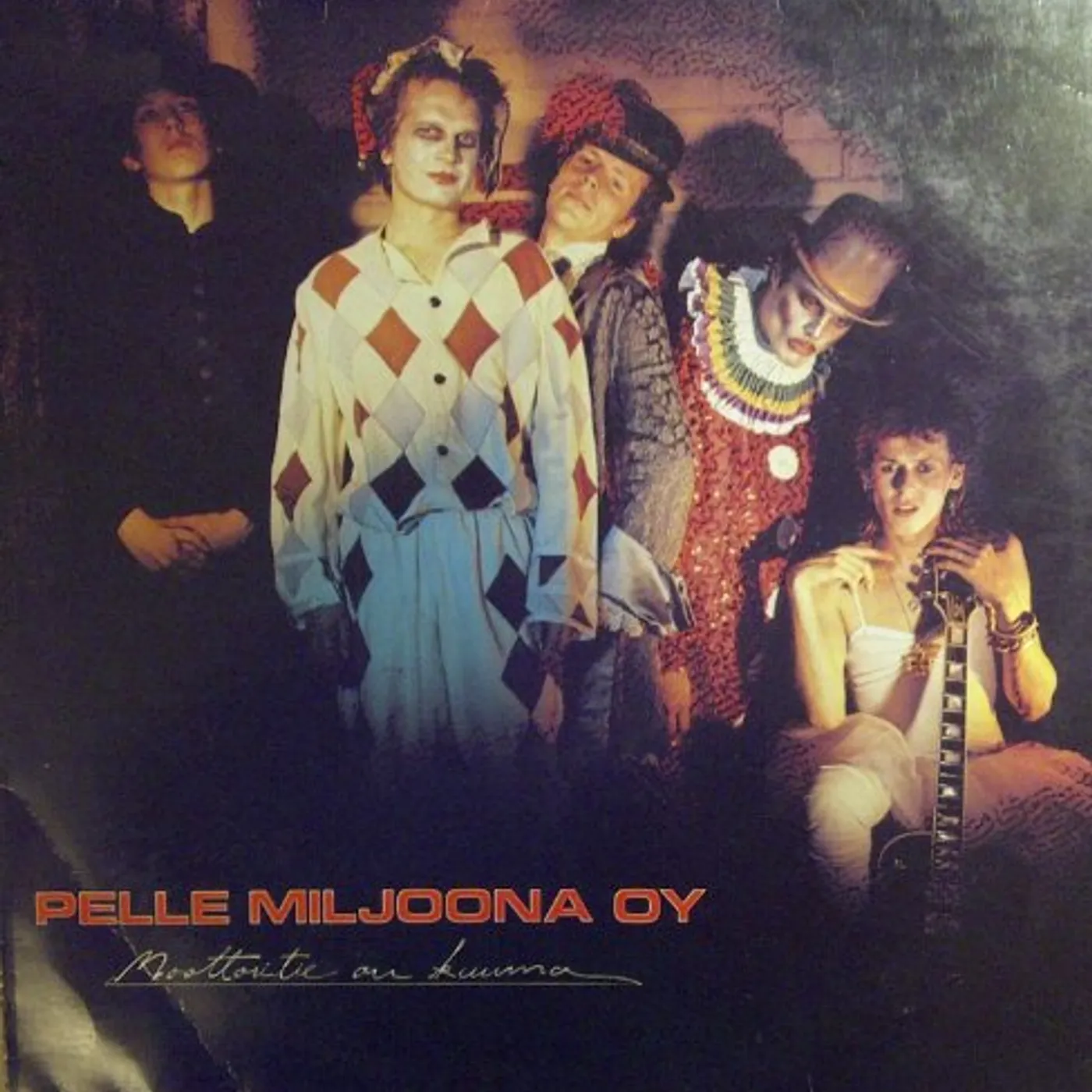 Pelle Miljoona Oy MOOTTORITIE ON KUUMA Vinyl Record - Holland Release