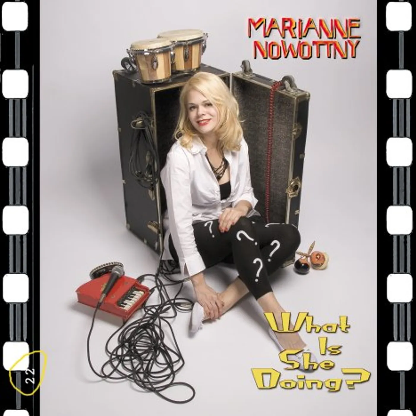 Marianne Nowottny WHAT IS SHE DOING? CD
