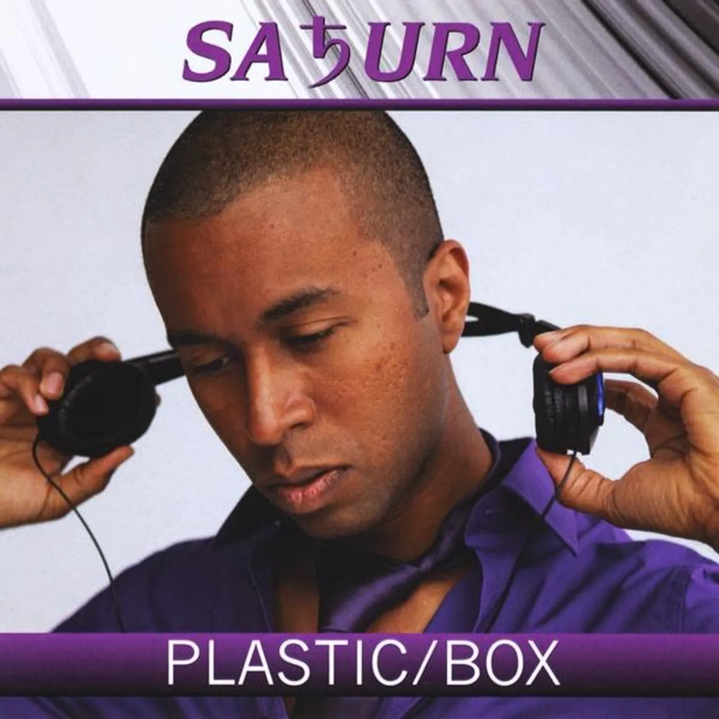 Saturn PLASTIC/BOX CD