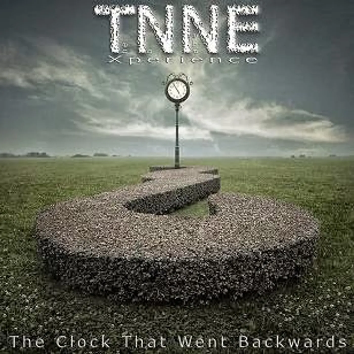 Tnne CLOCK THAT WENT BACKWARDS CD