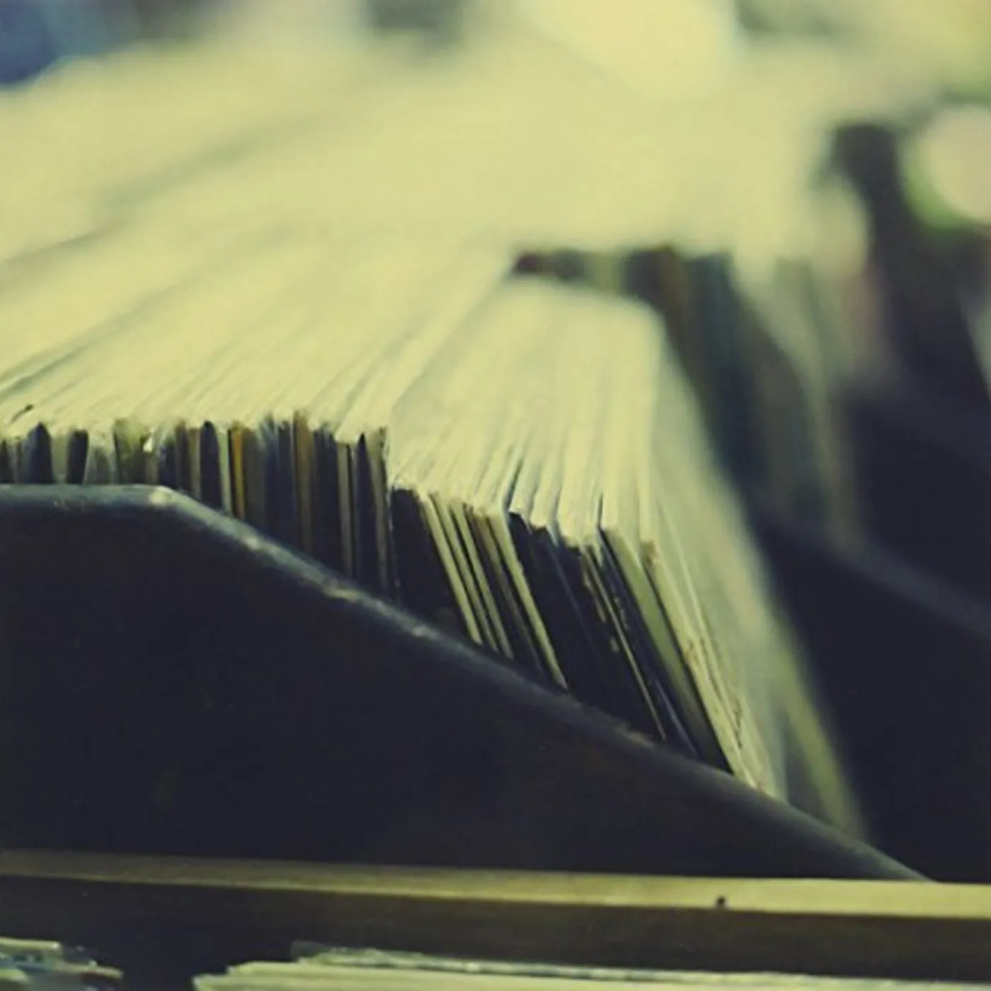 Ljones SOUL BELOW CD