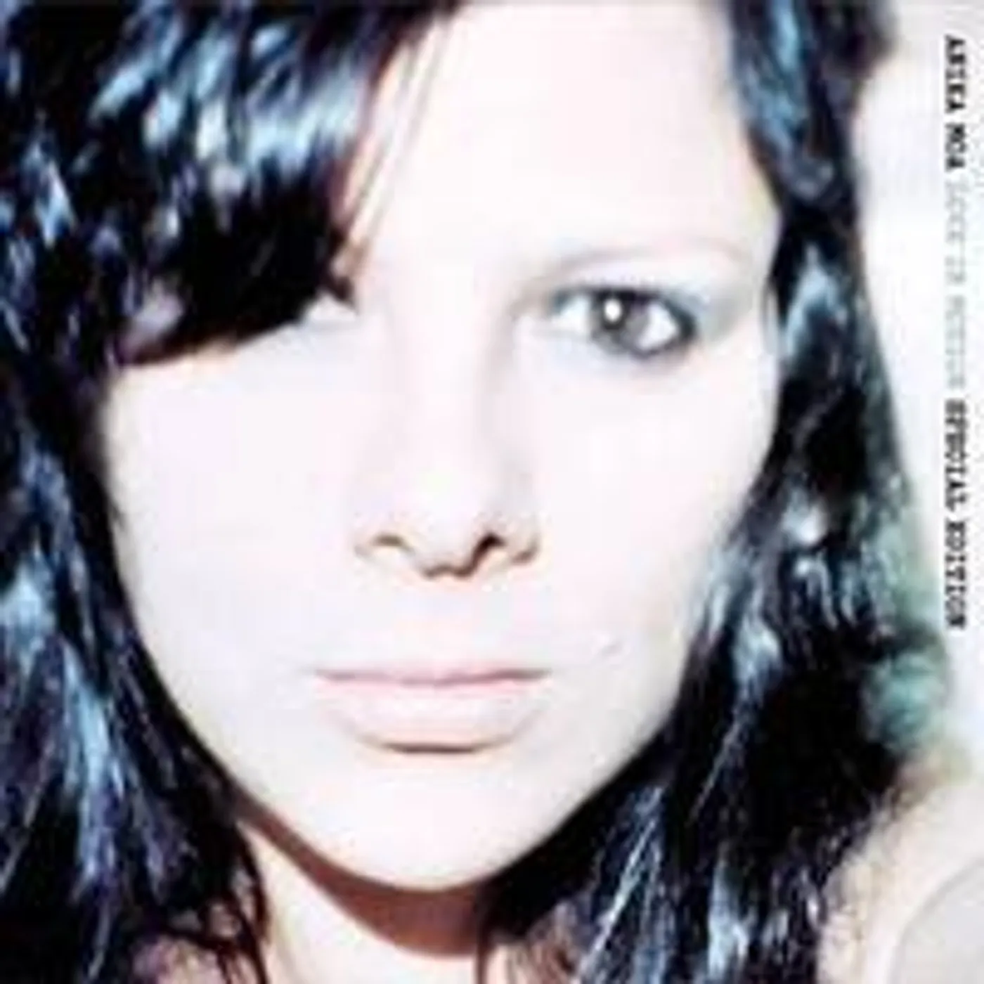 Anika Moa LOVE IN MOTION CD