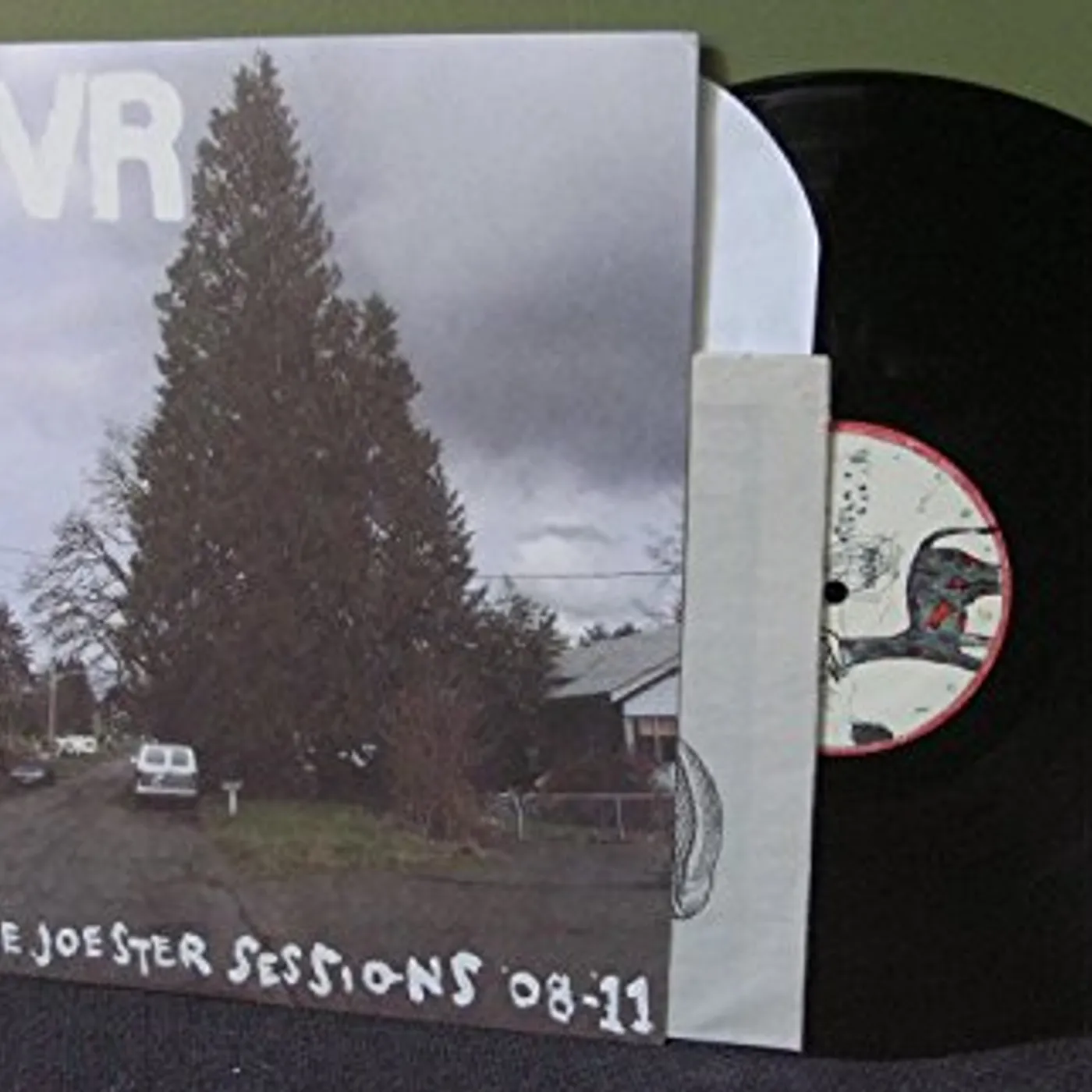 RVIVR BEAUTY BETWEEN CD