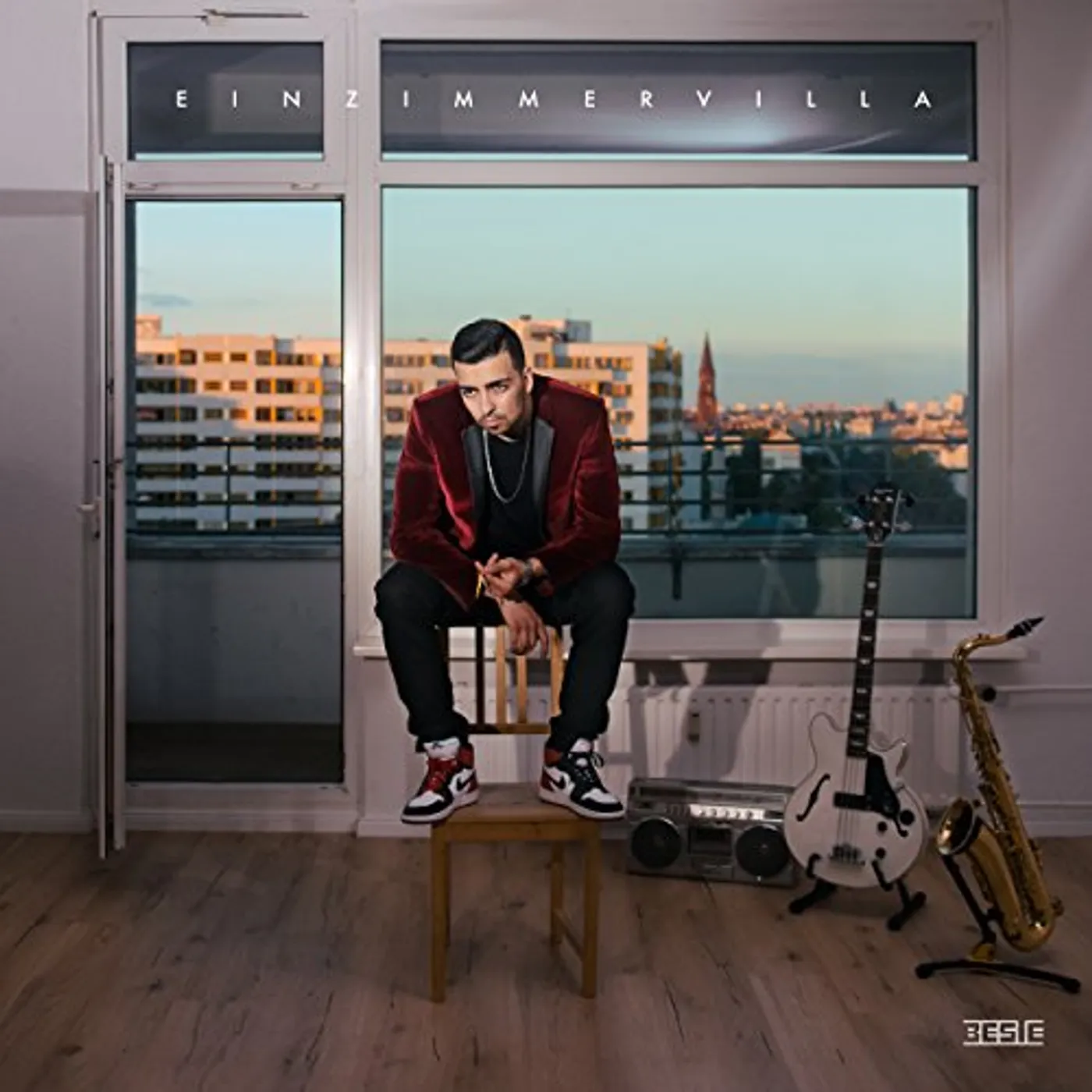 BRKN EINZIMMERVILLA CD