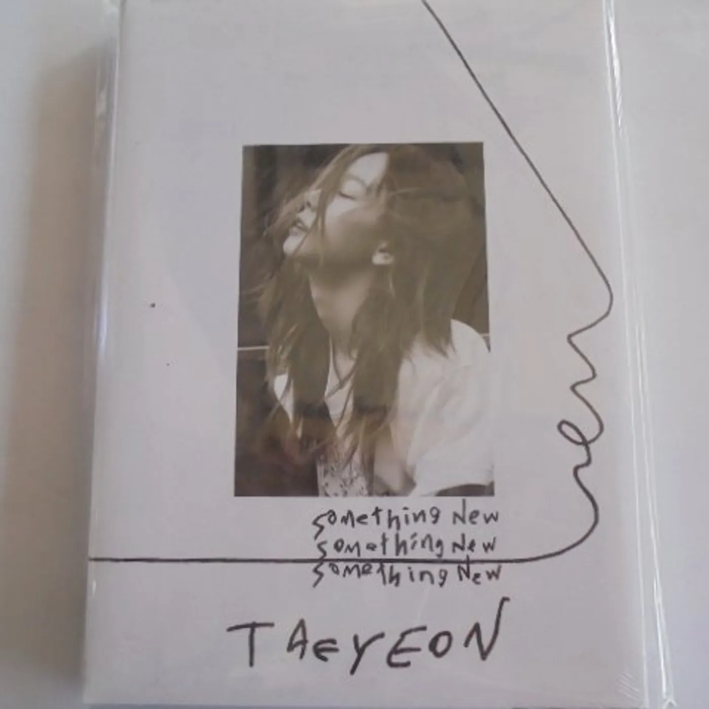 TAEYEON SOMETHING NEW (TAIWAN VERSION) CD