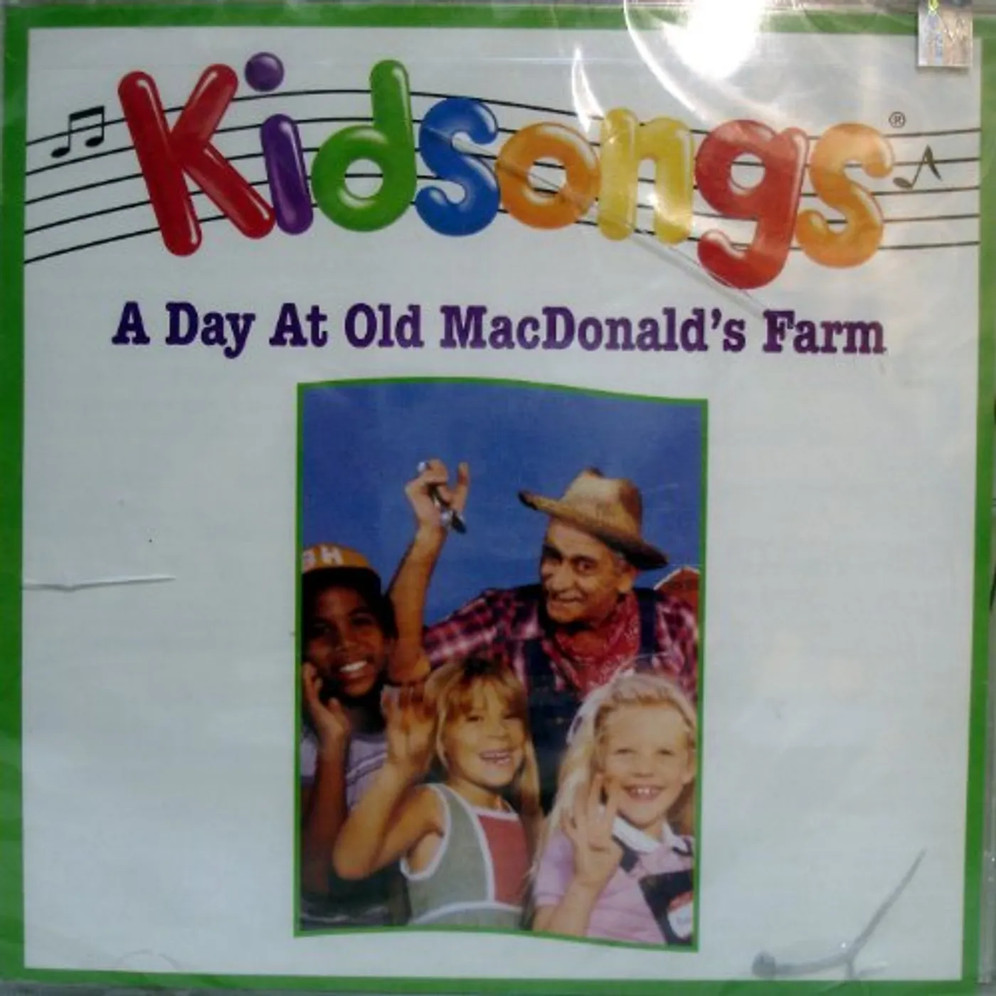Kidsongs DAY AT OLD MACDONALD'S FARM CD