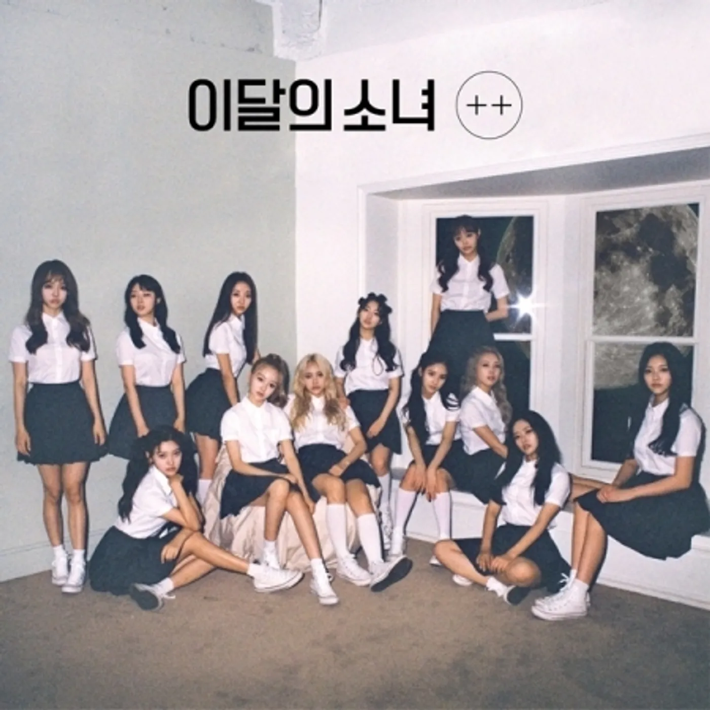 LOONA + + (FIRST MINI ALBUM) (A VERSION) CD