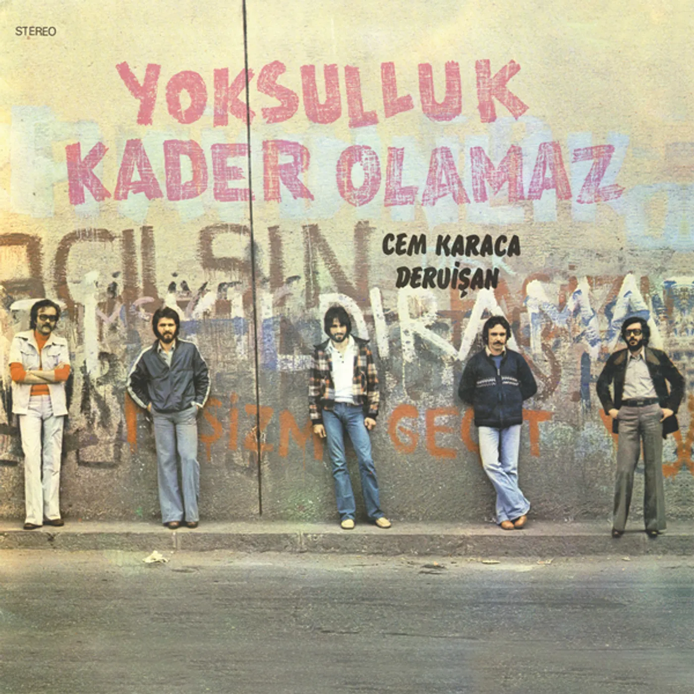 Cem Karaca Yoksulluk Kader Olamaz Vinyl Record