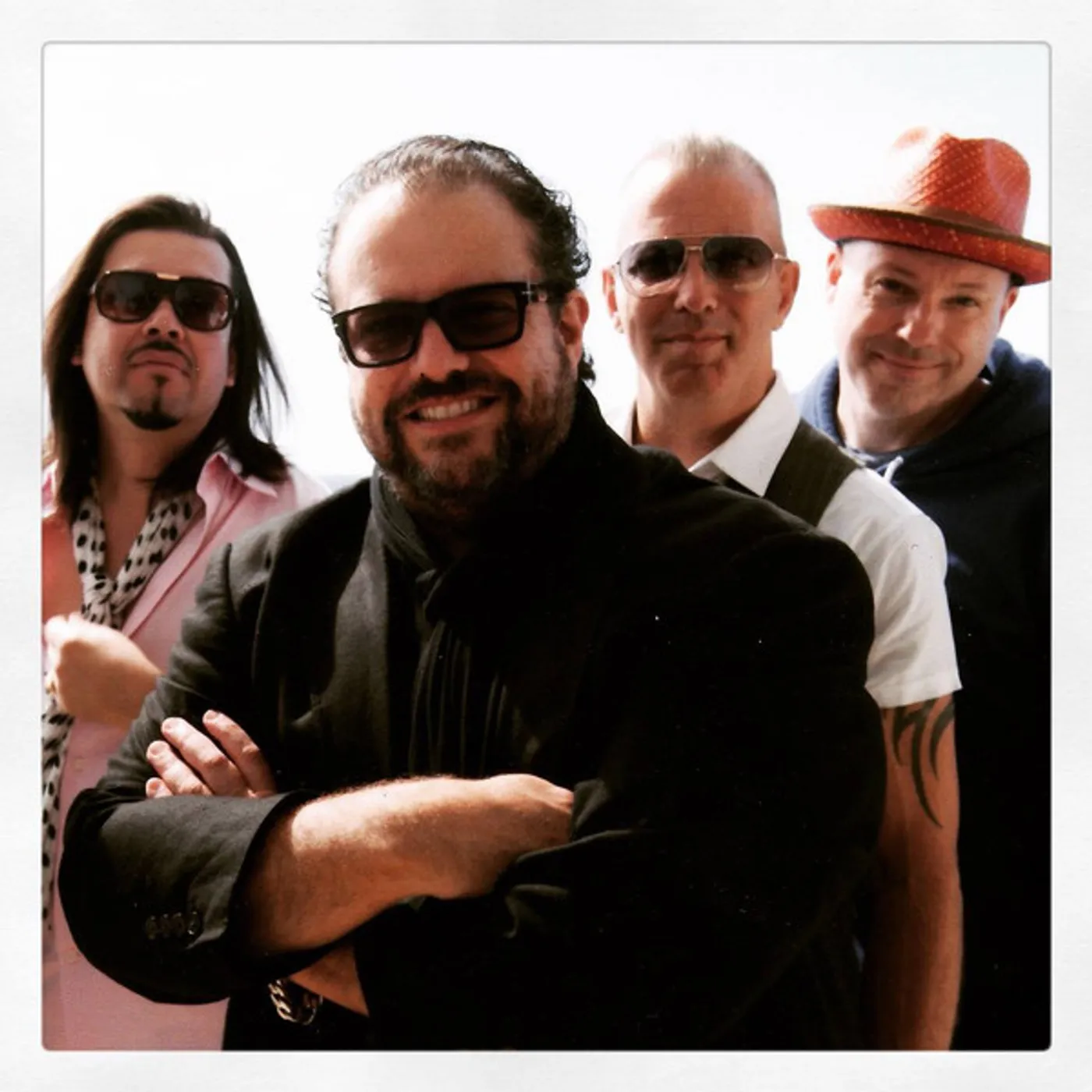 Mavericks PLAY THE HITS CD