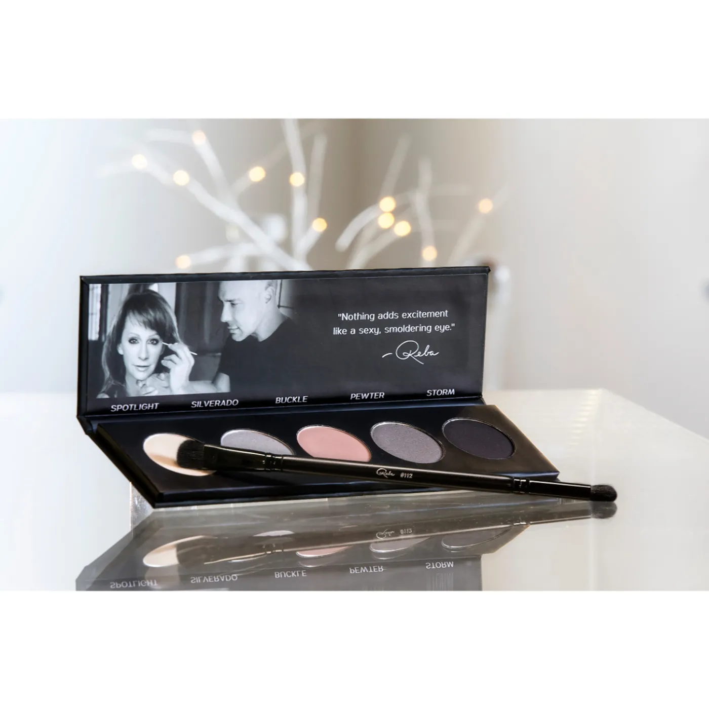 Reba McEntire Beauty Center Stage Smokey Eye Shadow Palette & Brush