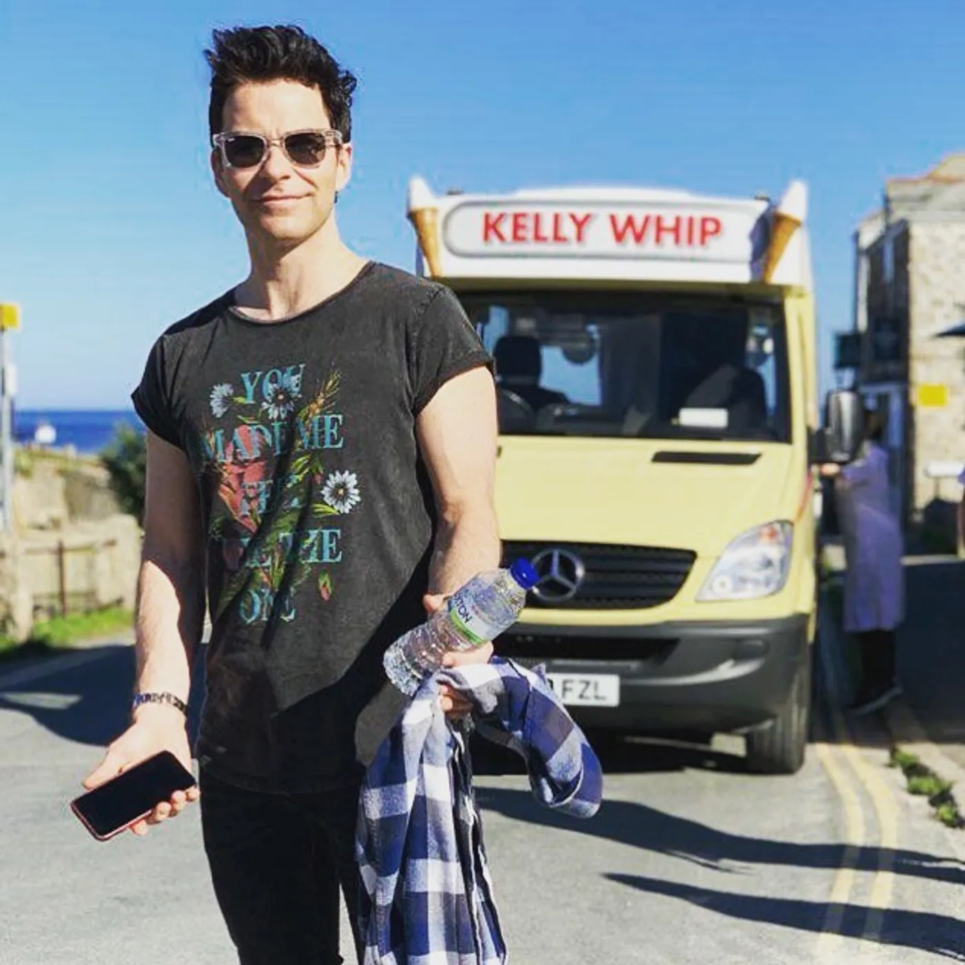 Stereophonics FLORAL WOMANS ACID WASHED BLACK T-SHIRT