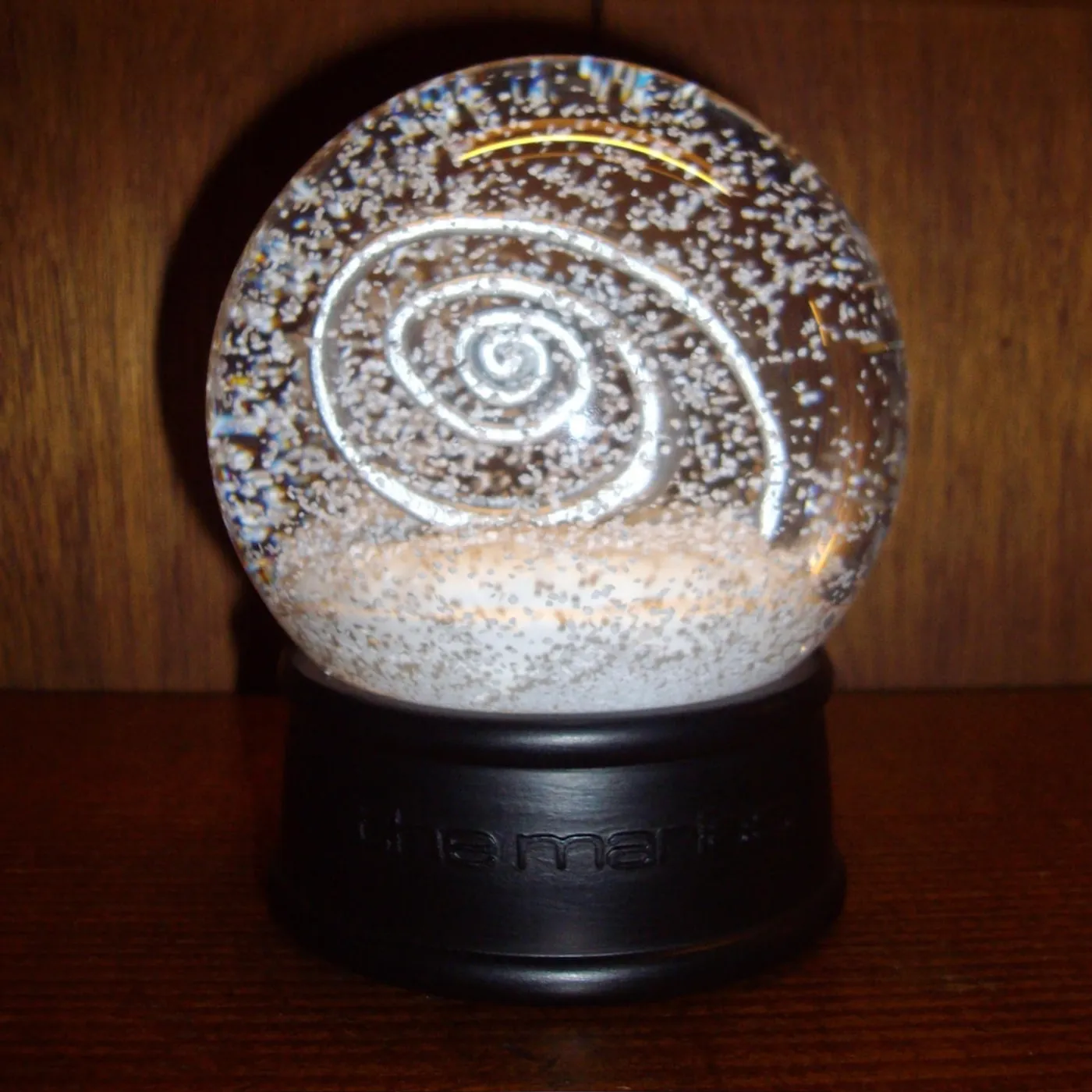 The Marías submarine swirl snow globe
