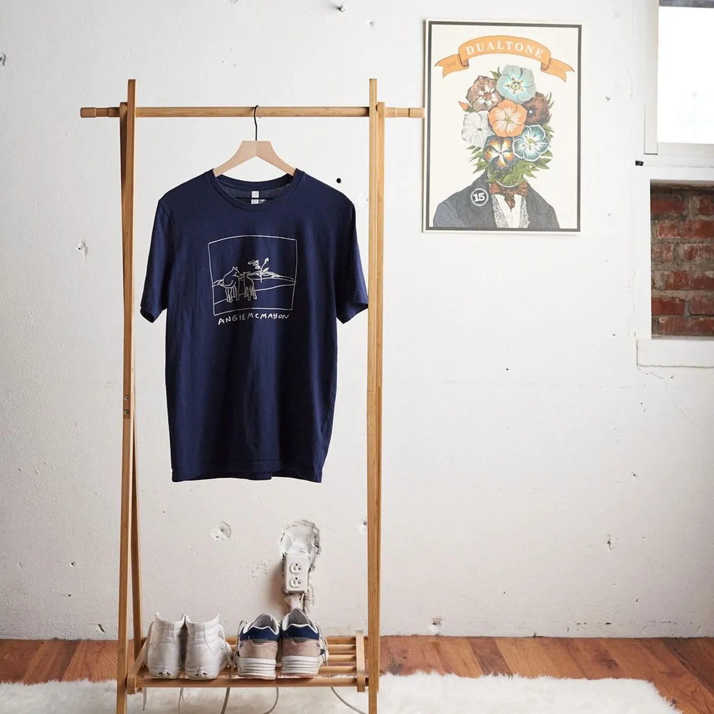 Angie McMahon Salt (Shirt)